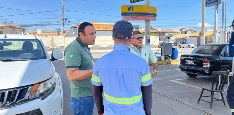 Secretaria do Meio Ambiente realiza fiscalização ambiental nos postos de combustíveis de Juazeiro