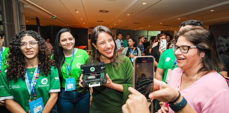 Com investimento de R$ 7,5 milhões do Governo do Estado, Campus Party tem início na Arena de Pernambuco