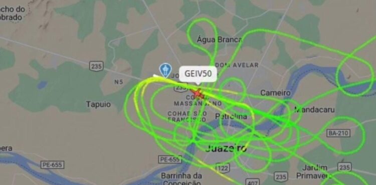 Avião do GEIV realiza operação de inspeção aérea em Petrolina nesta quinta-feira (31)