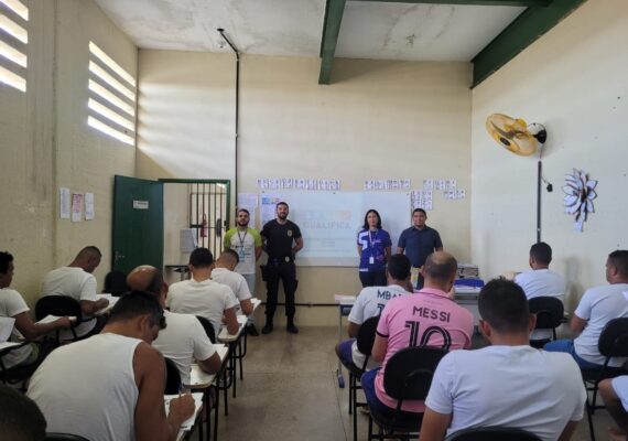 Governo de Pernambuco leva programa de qualificação profissional para presídios do Estado