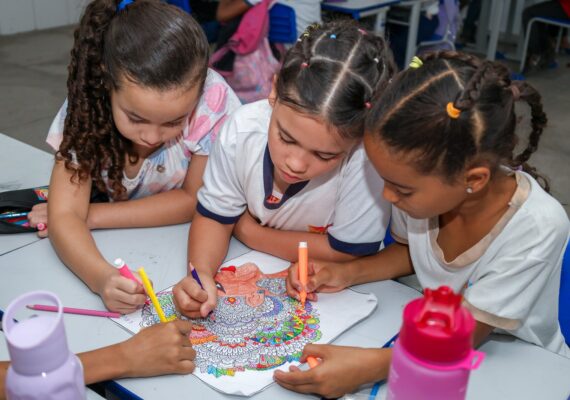 Escolas e Creches de Petrolina promovem ações pedagógicas em homenagem ao Dia da Consciência Negra