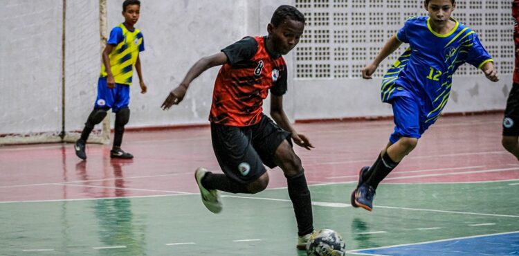 Escolas Municipais estreiam na 26ª Edição da Copa Petrolina de Futsal