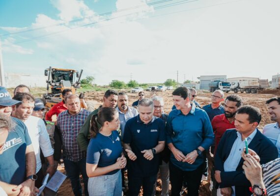 Governadora Raquel Lyra e ministro Renan Filho vistoriam obras da BR-407 em Petrolina