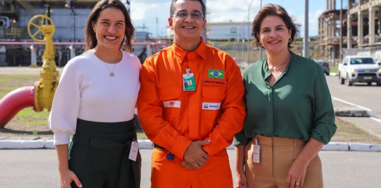 Governadora Raquel Lyra visita a Refinaria Abreu e Lima e discute investimentos no Trem 2 Governadora Raquel Lyra visita a Refinaria Abreu e Lima e discute investimentos no Trem 2