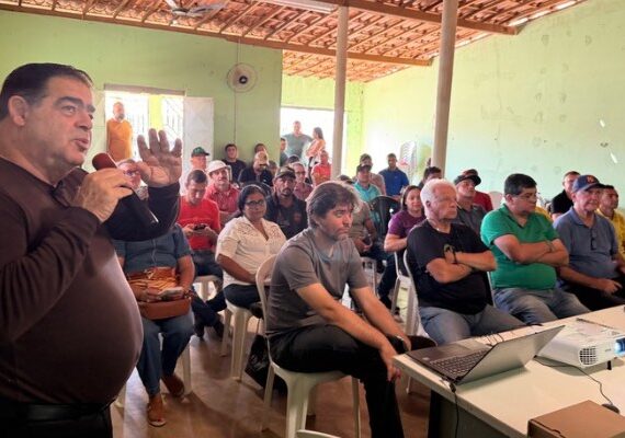 Prefeitura de Lagoa Grande e Capricon promovem palestra com Alberto Suassuna sobre o plantio e inovações da palma forrageira