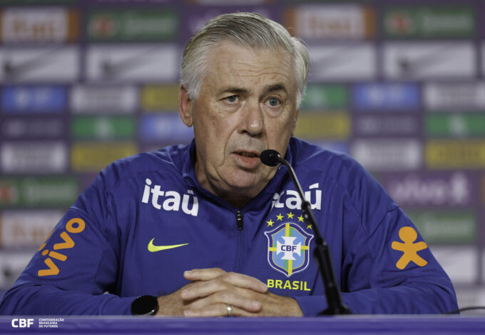 Carlo Ancelotti durante coletiva da seleção brasileira - Foto: @rafaelribeirorio / CBF