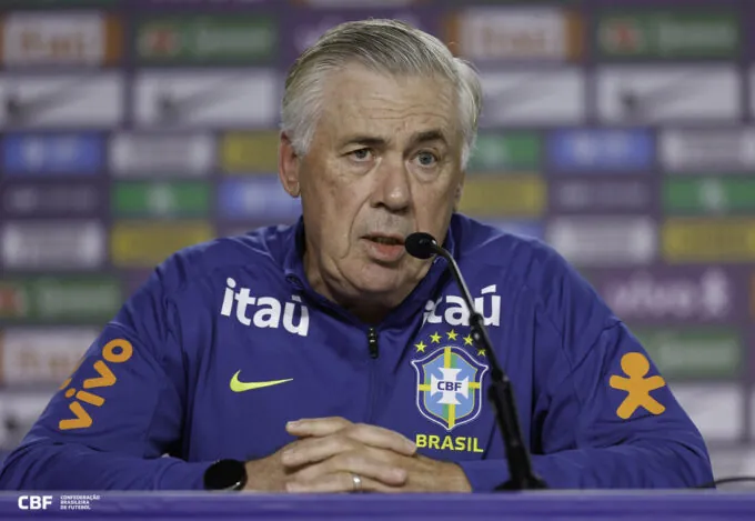 Carlo Ancelotti durante coletiva da seleção brasileira - Foto: @rafaelribeirorio / CBF